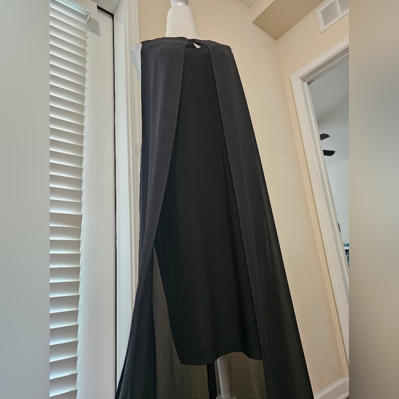 Black Midi Dress - Picture 4 of 14